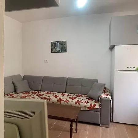 Albergue Gjika