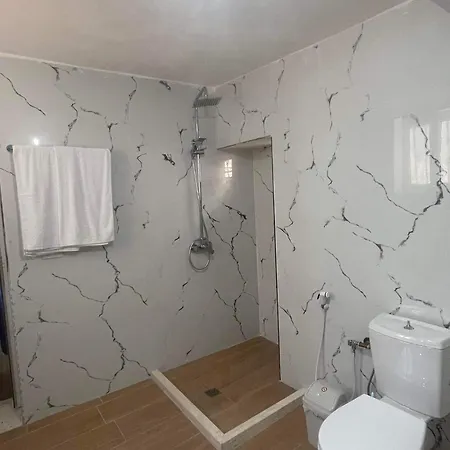 Albergue Gjika